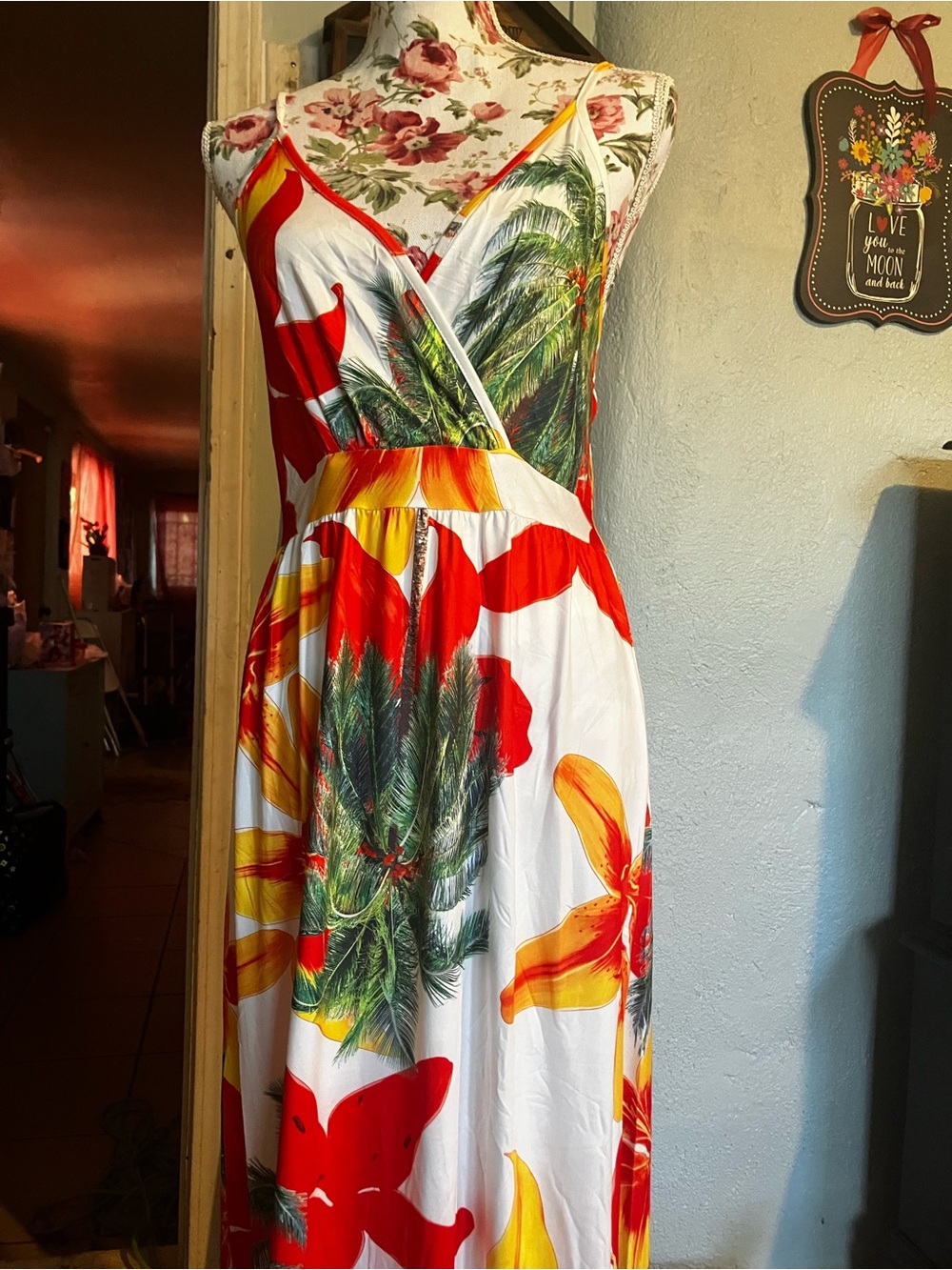 BRAND NEW Women's Tropical Floral Maxi Dress - White with Red & Yellow